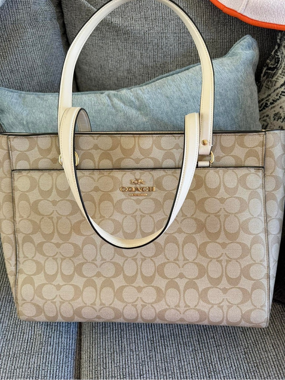 Coach Signature Canvas Laptop Tote in Chalk/Beige